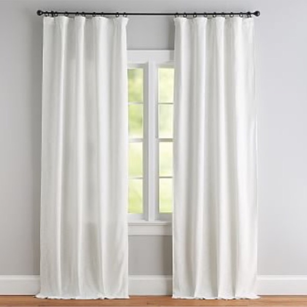 Pottery Barn | Textured Cotton Curtain 50โ x 84โ